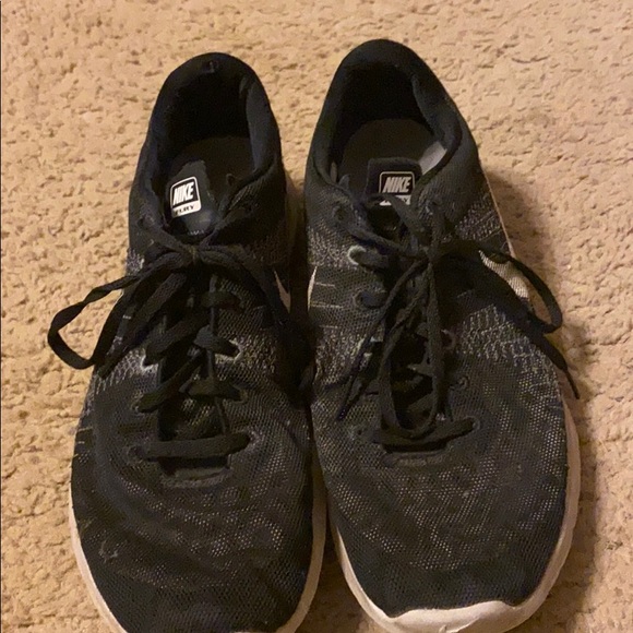 Men’s Nike Flynit Free Run Shoes - Picture 2 of 4